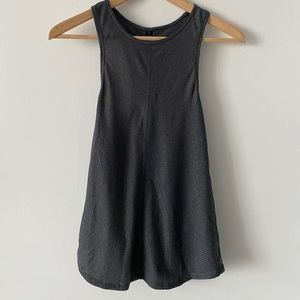 Lululemon Gray Tank Top - Size 4, 6, 8